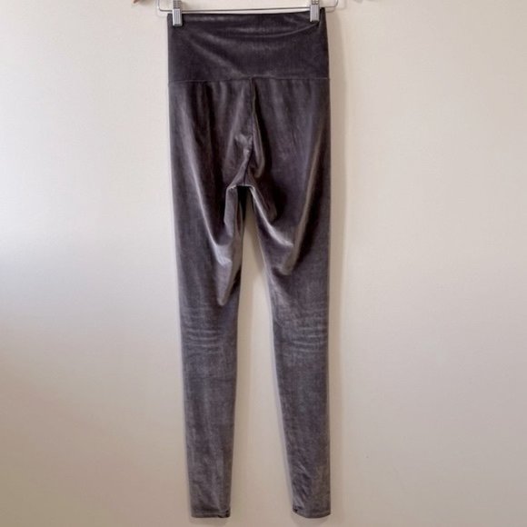 Aritzia Wilfred Daria Velvet Leggings Size Small - Picture 5 of 10